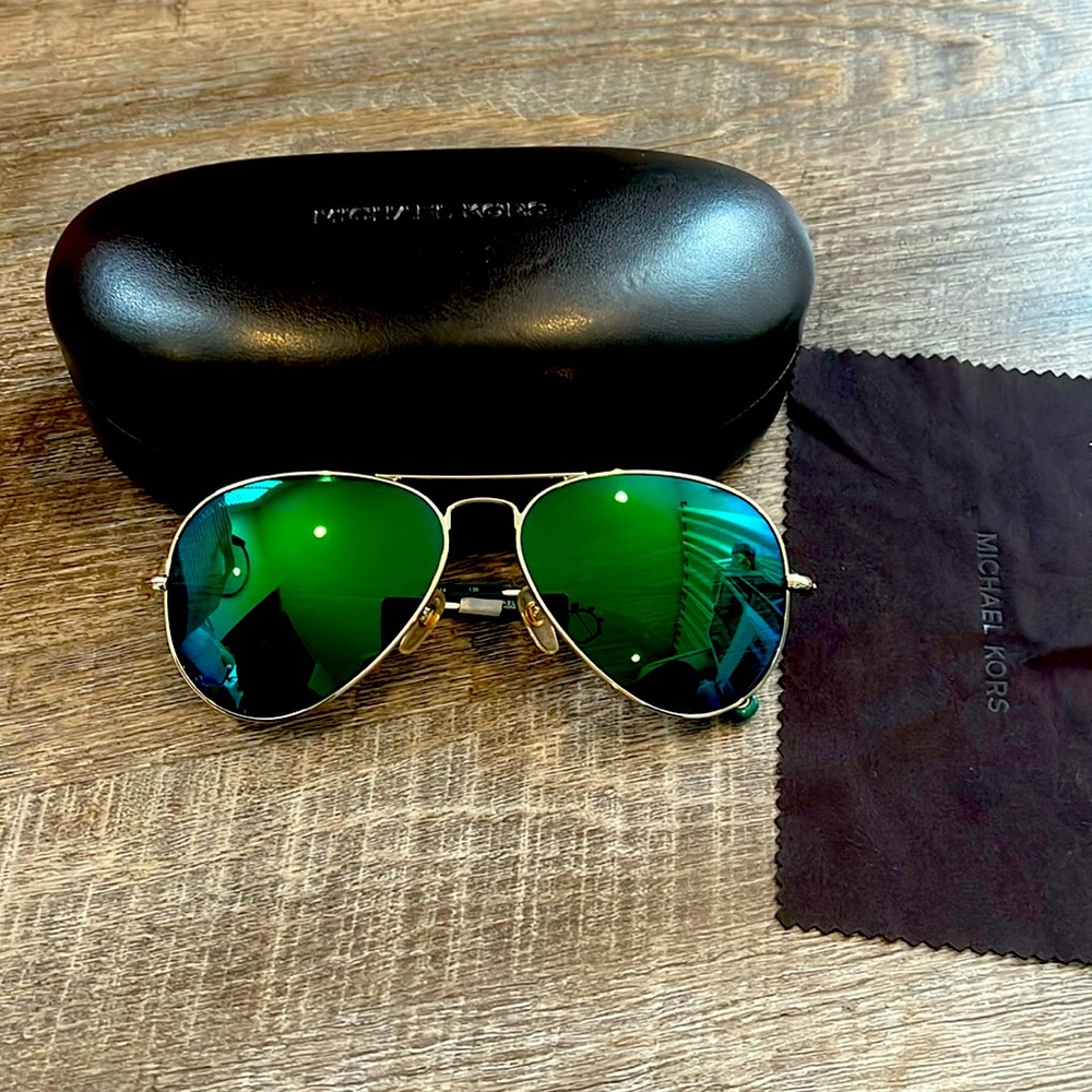 Michael Kors “aviator” green sunglasses NEVER WORN! 💚💚